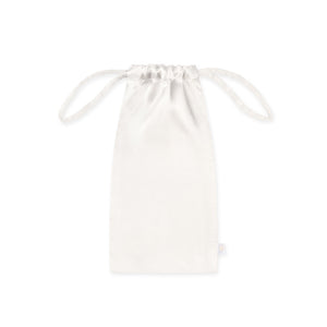 Reisebeutel in weiß aus Seide für den Kissen Bezüg.